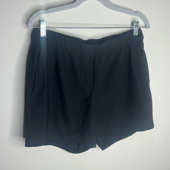 Black Nike Draw String Golf Shorts women’s M EUC - Picture 1 of 4